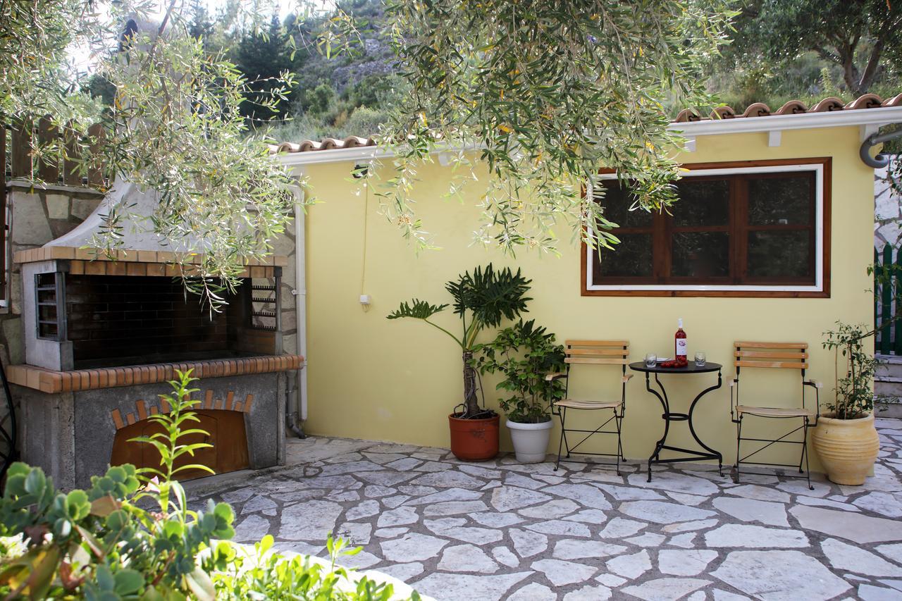 Nikolas Studios Ayios Nikitas Luaran gambar